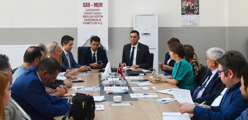 GSO MEM’DE MYK EĞİTİM SEMİNERİ DÜZENLENDİ